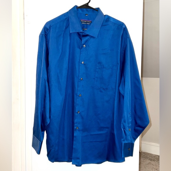 Geoffrey Beene Shirts Geoffrey Beene Blue Button Down Dress Shirt